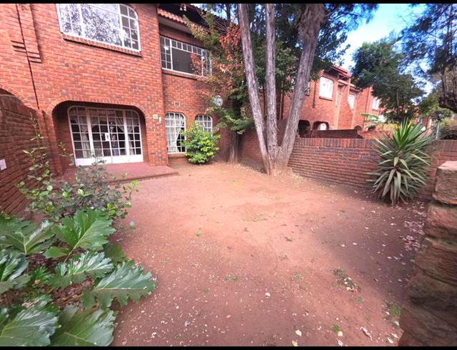 2 BEDROOM DUPLEX FOR SALE IN BOKSBURG SOUTH